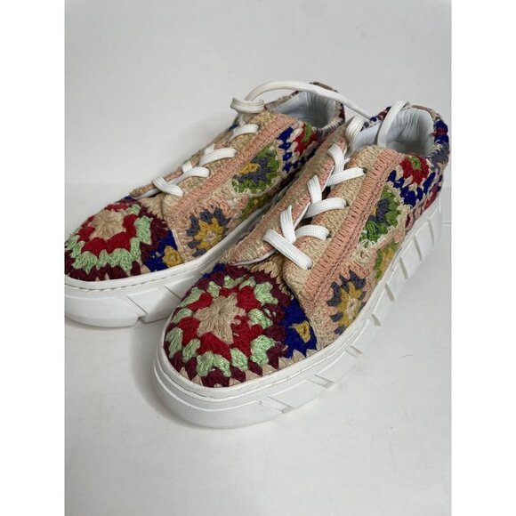 Free People Catch Me If You Can Crochet Flower Sneaker EU 38 US 8 New Colorful - Picture 4 of 9